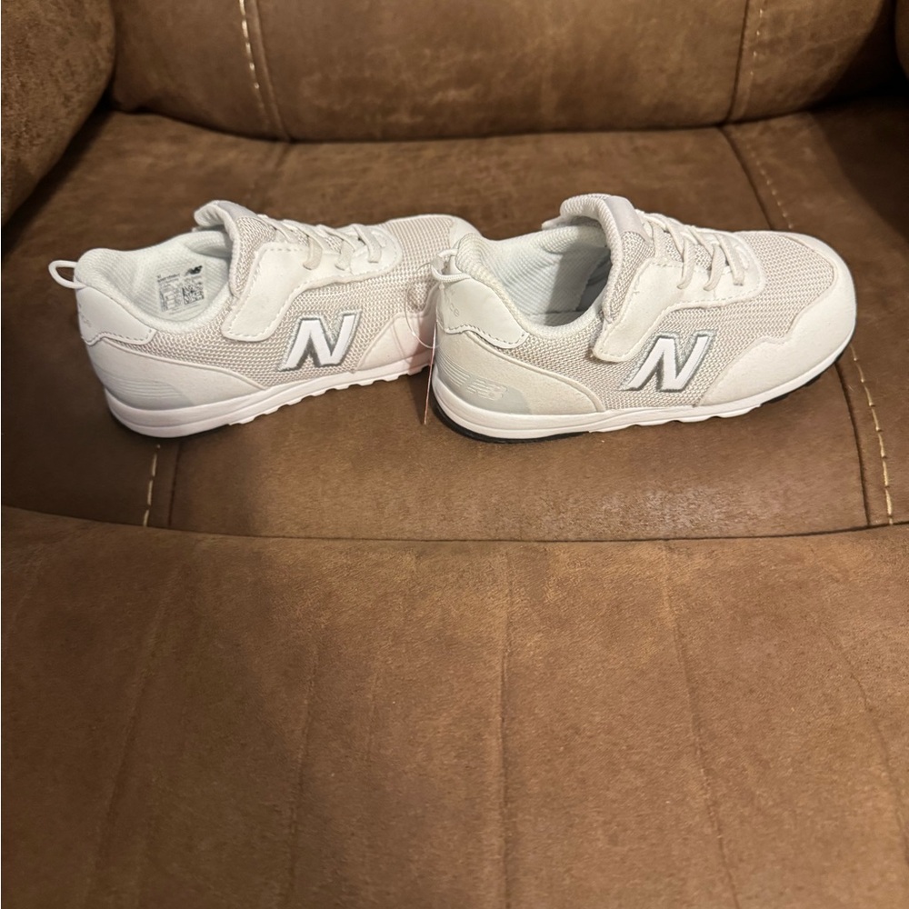 New Balance Kids Cream Sneakers